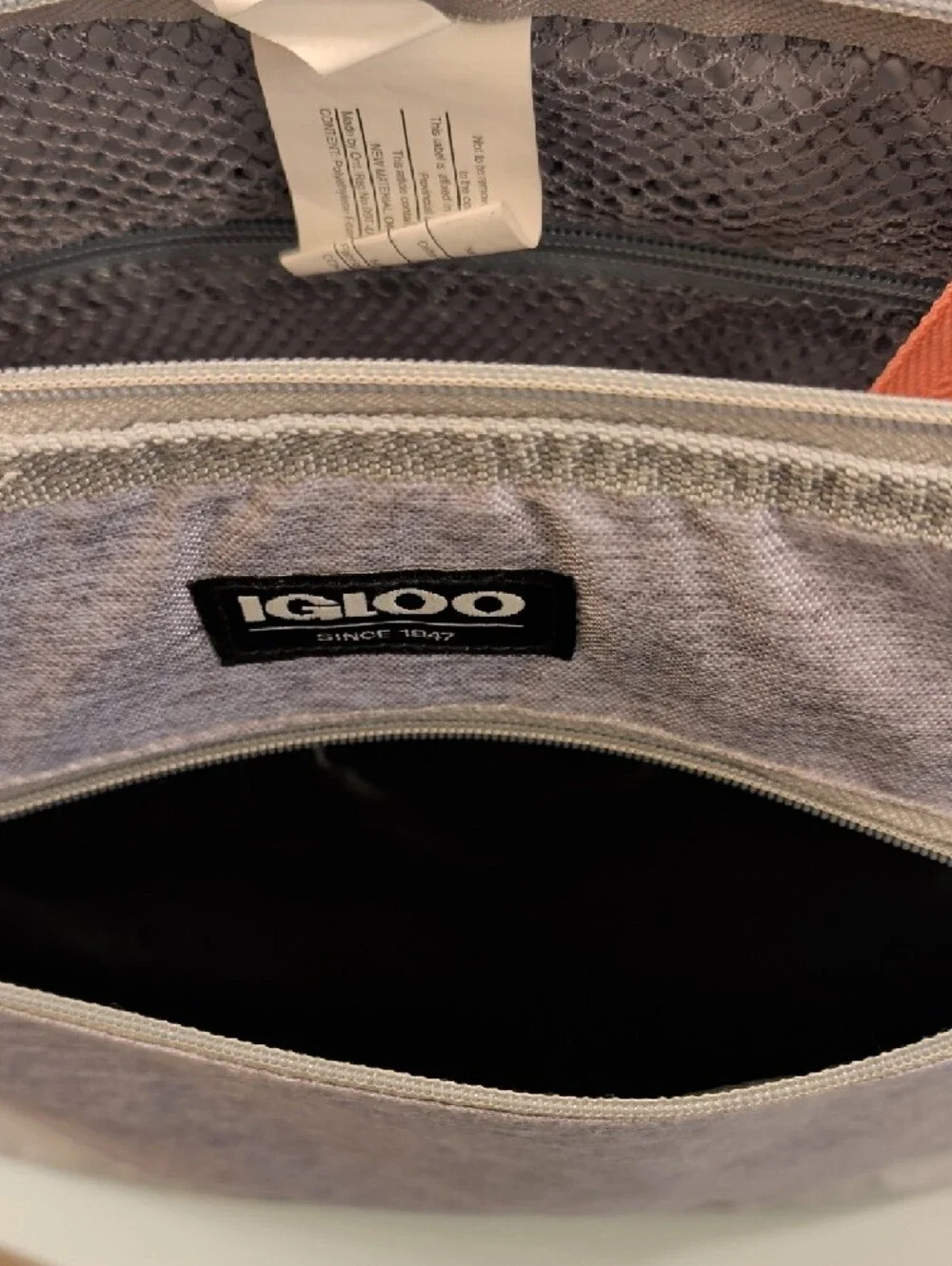 Igloo 30 Can Cooler Tote Bag Light Gray Coral Insulated Picnic Beach Bag NWT